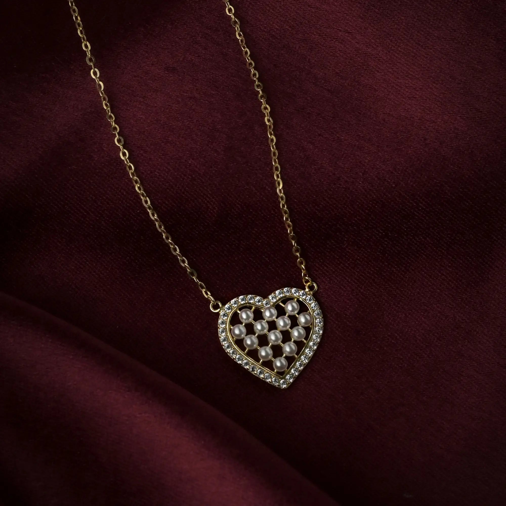 Lattice Heart Pendant Necklace