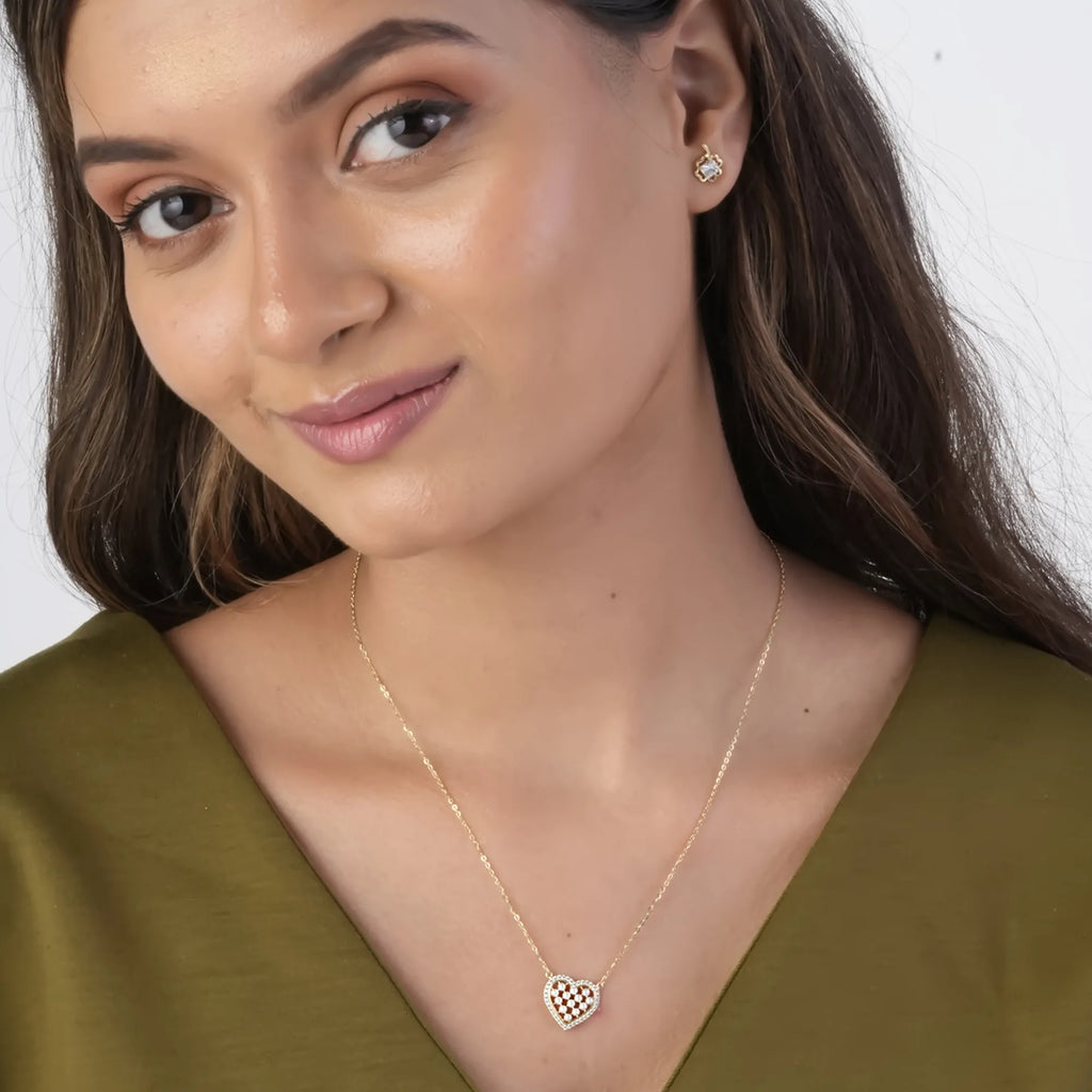 Lattice Heart Pendant Necklace