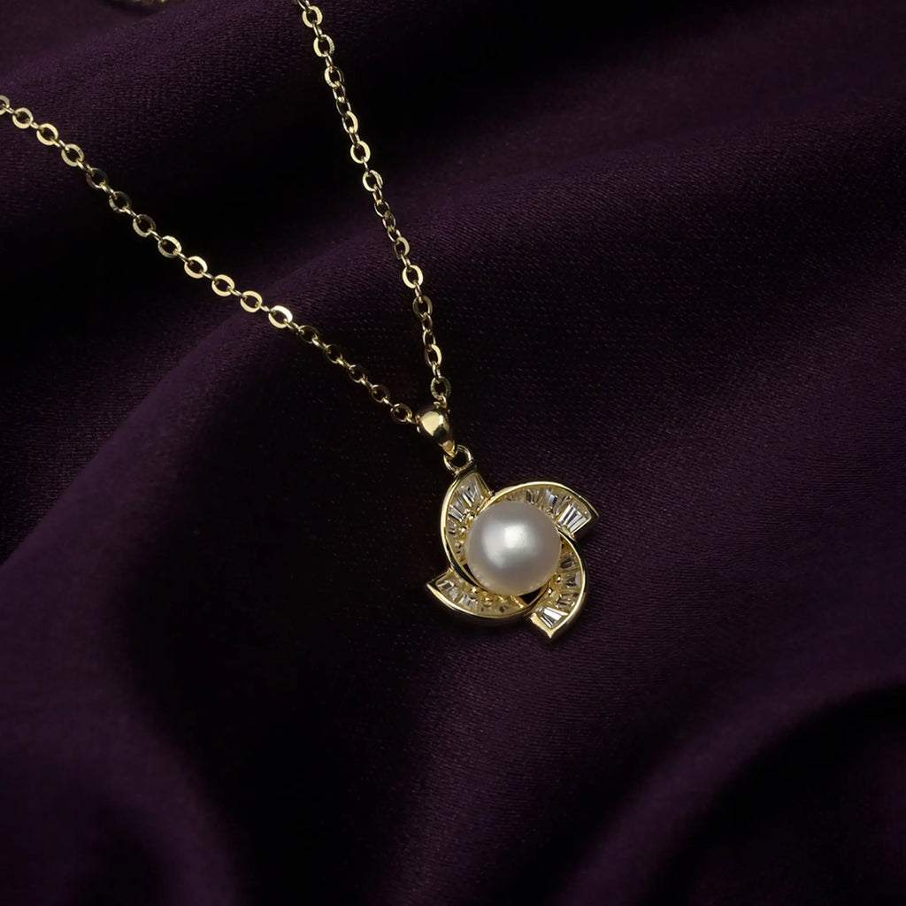 Pearl Bloom Pendant Necklace