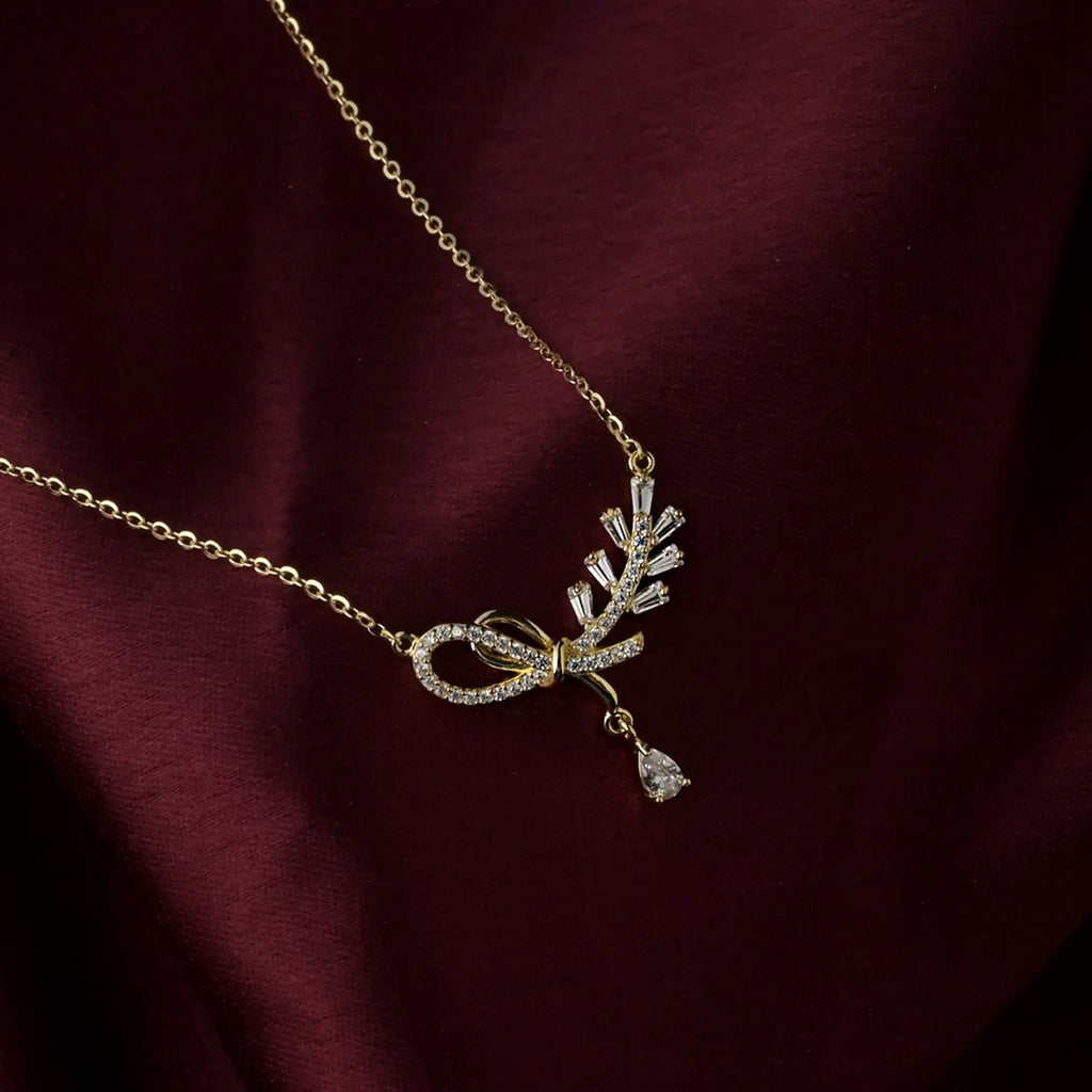 Misty Forest Glow Pendant Necklace