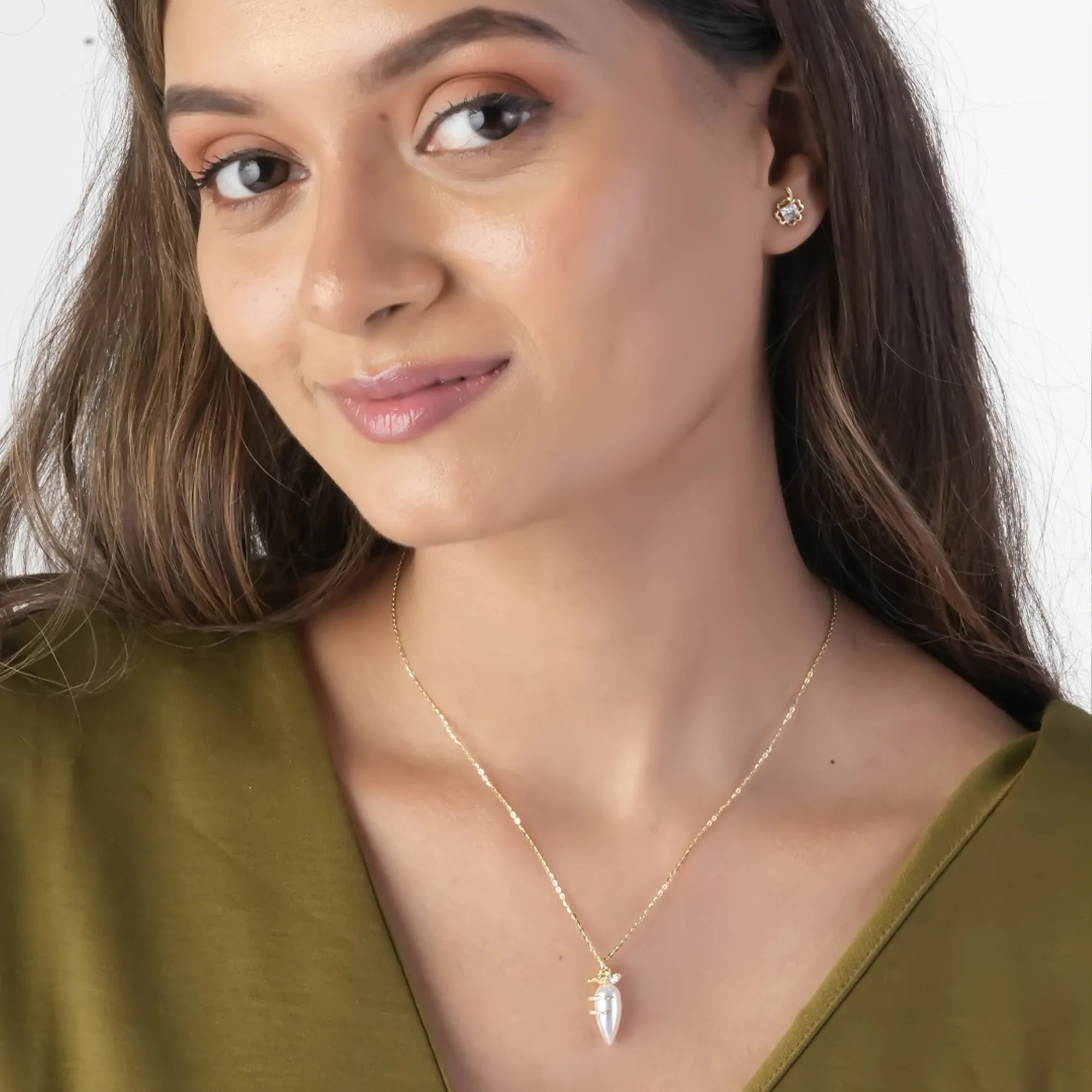 Crystal Leaf Crown Pearl Pendant Necklace