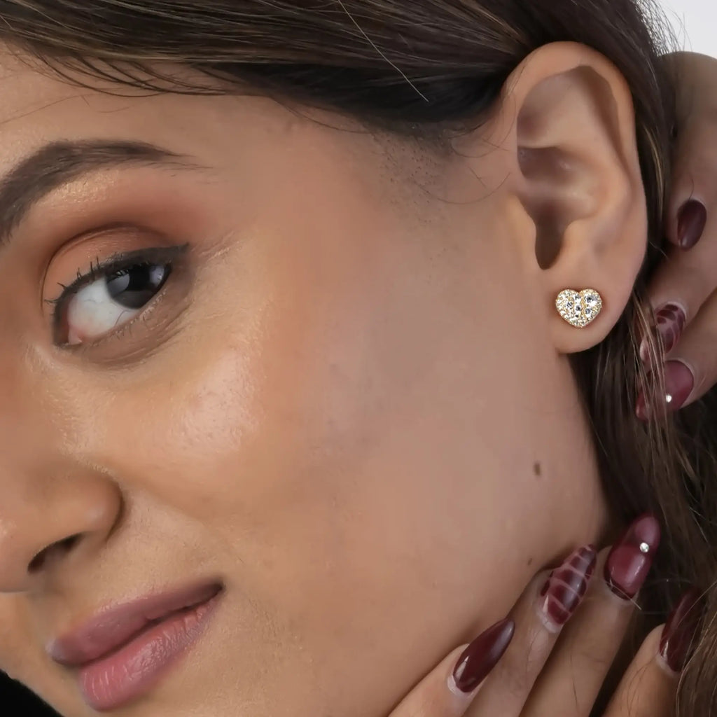 Sparkling Heart Stud Earring