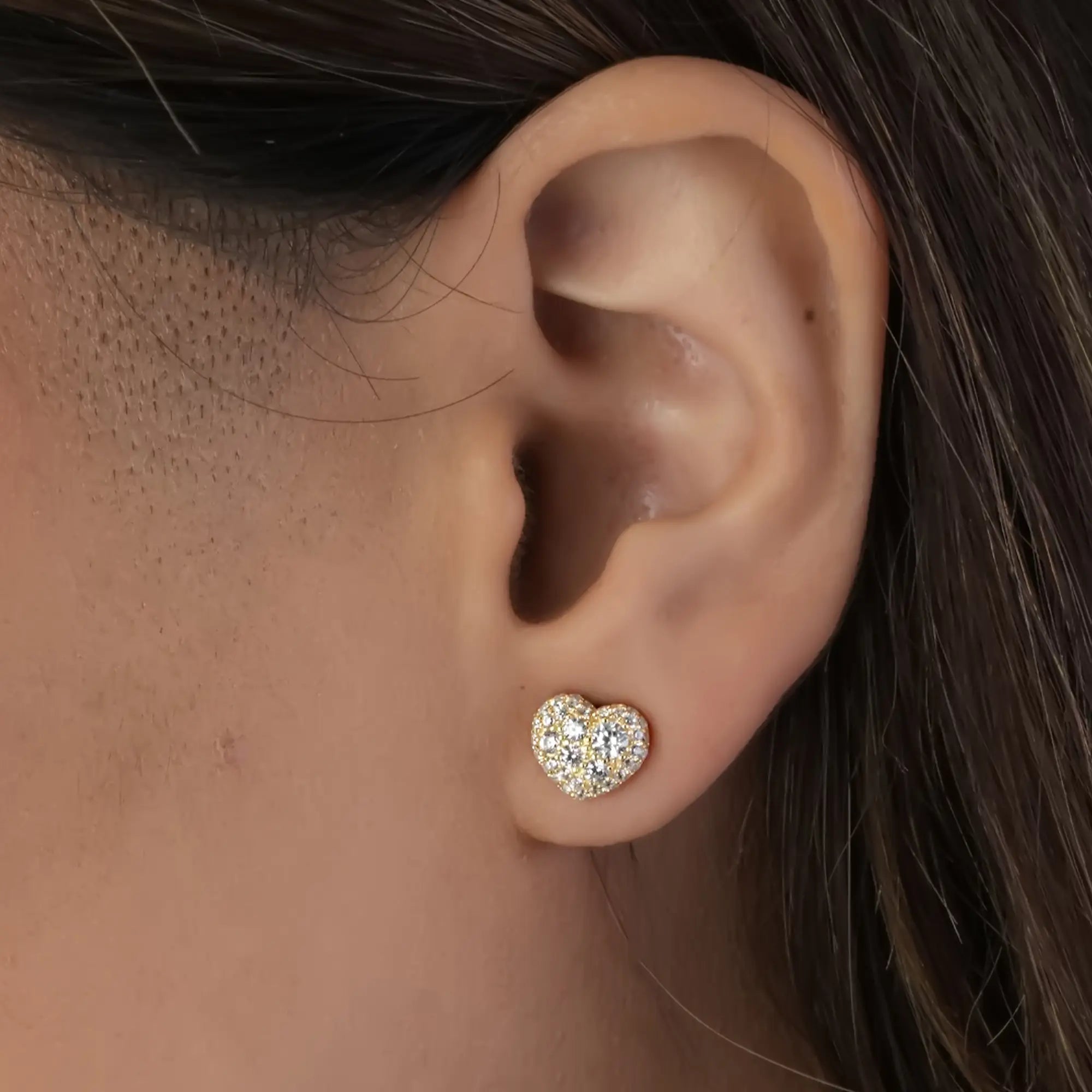 Sparkling Heart Stud Earring