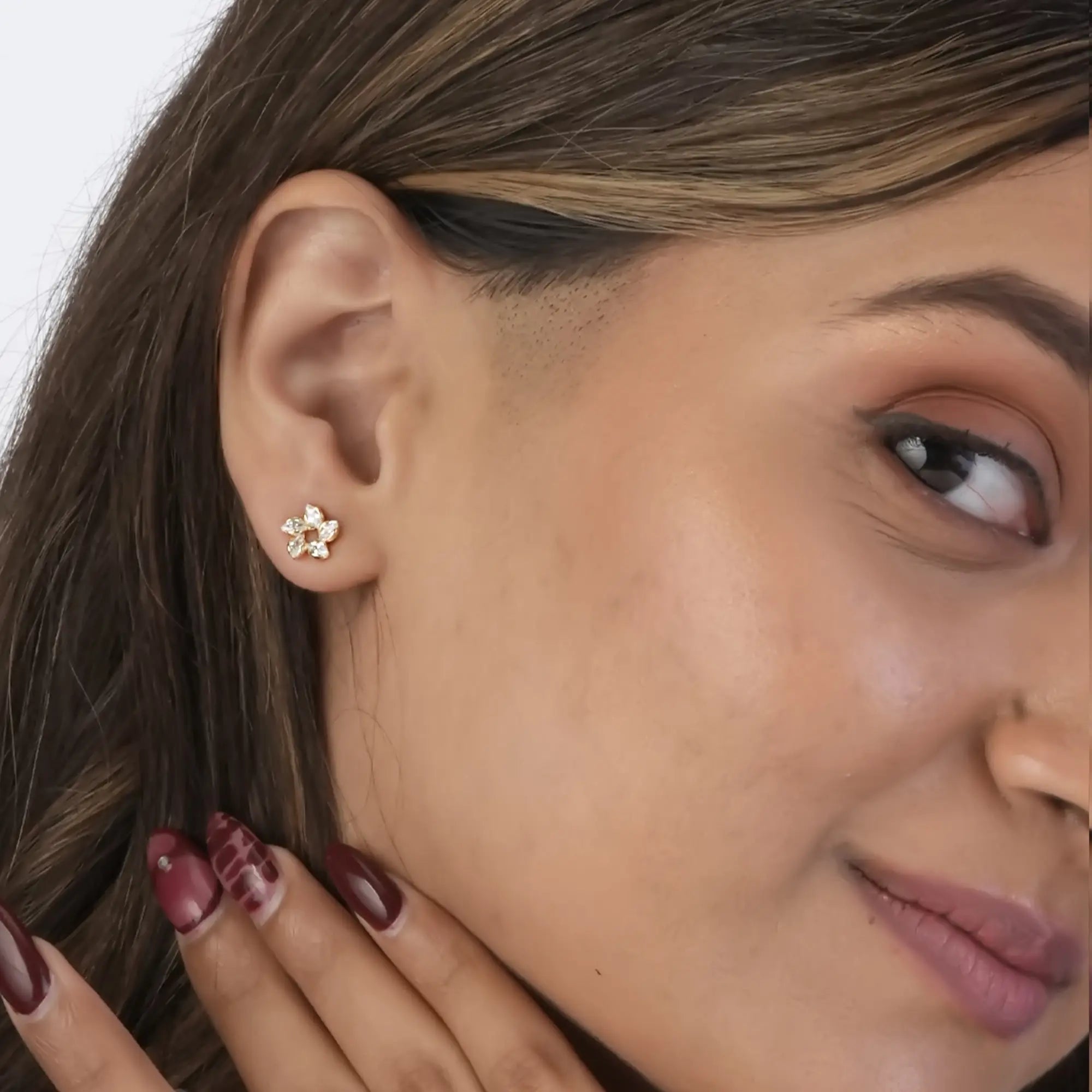 Dainty Flower Stud Earring