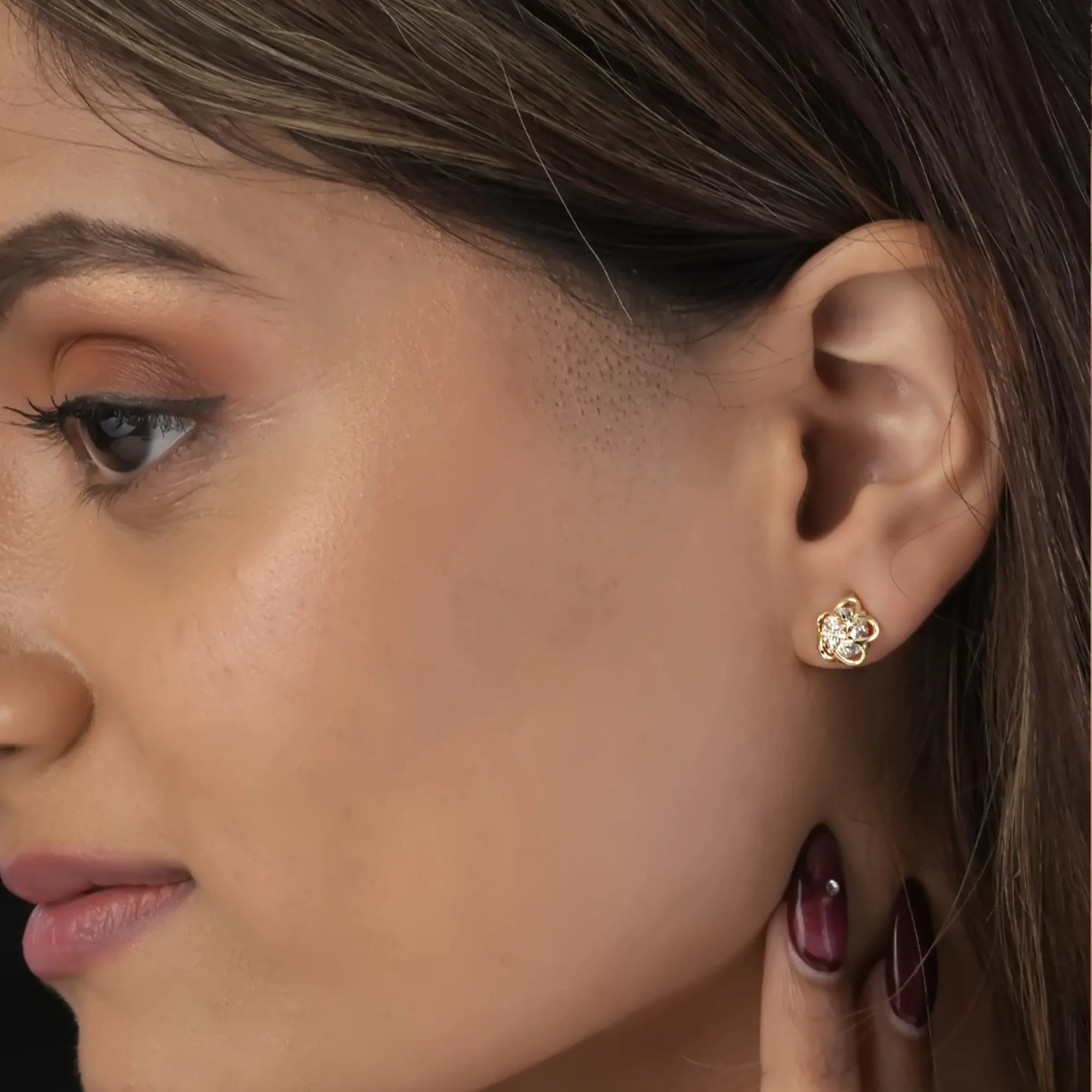 Petal Cluster Stud Earring