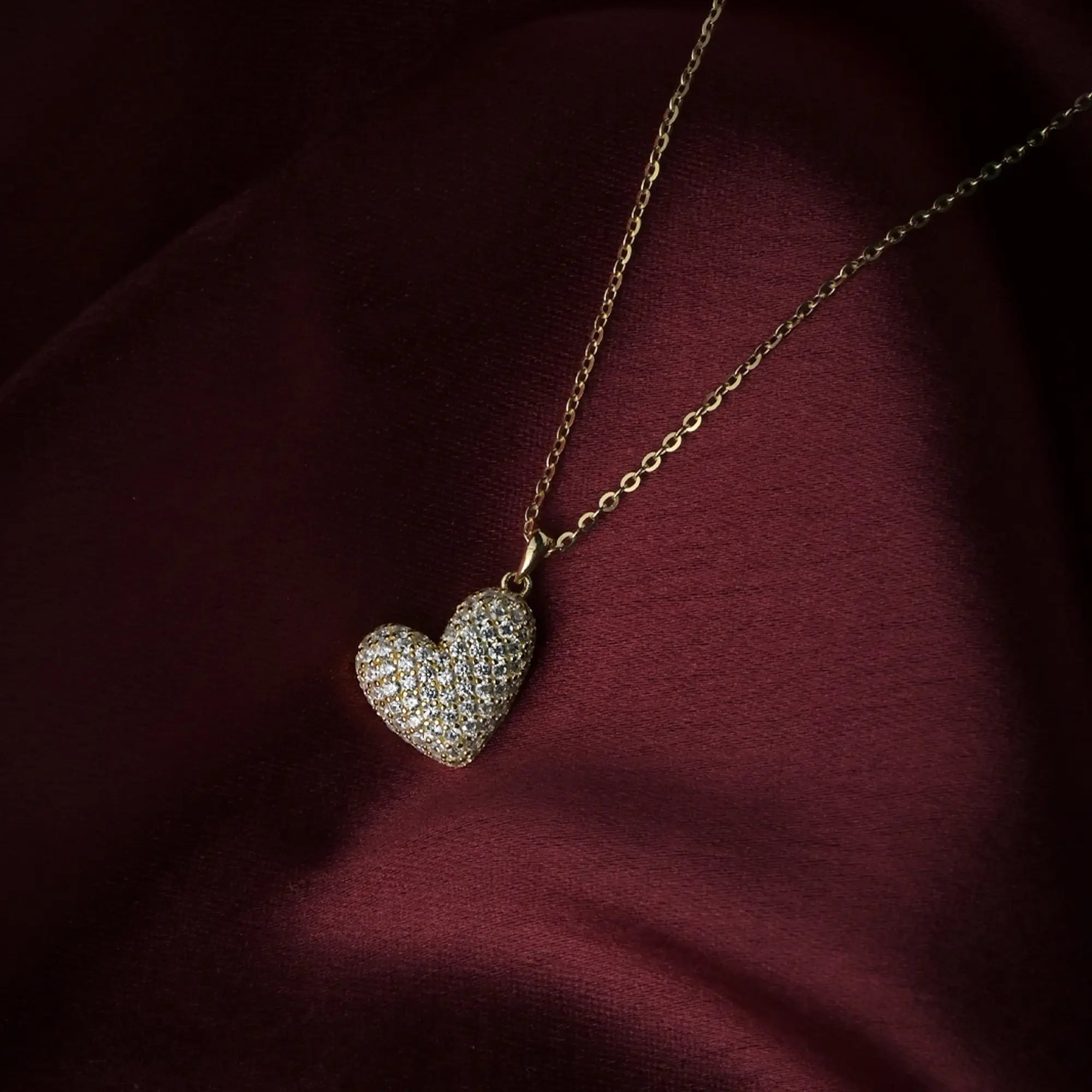Glitter Heart Pendant Necklace